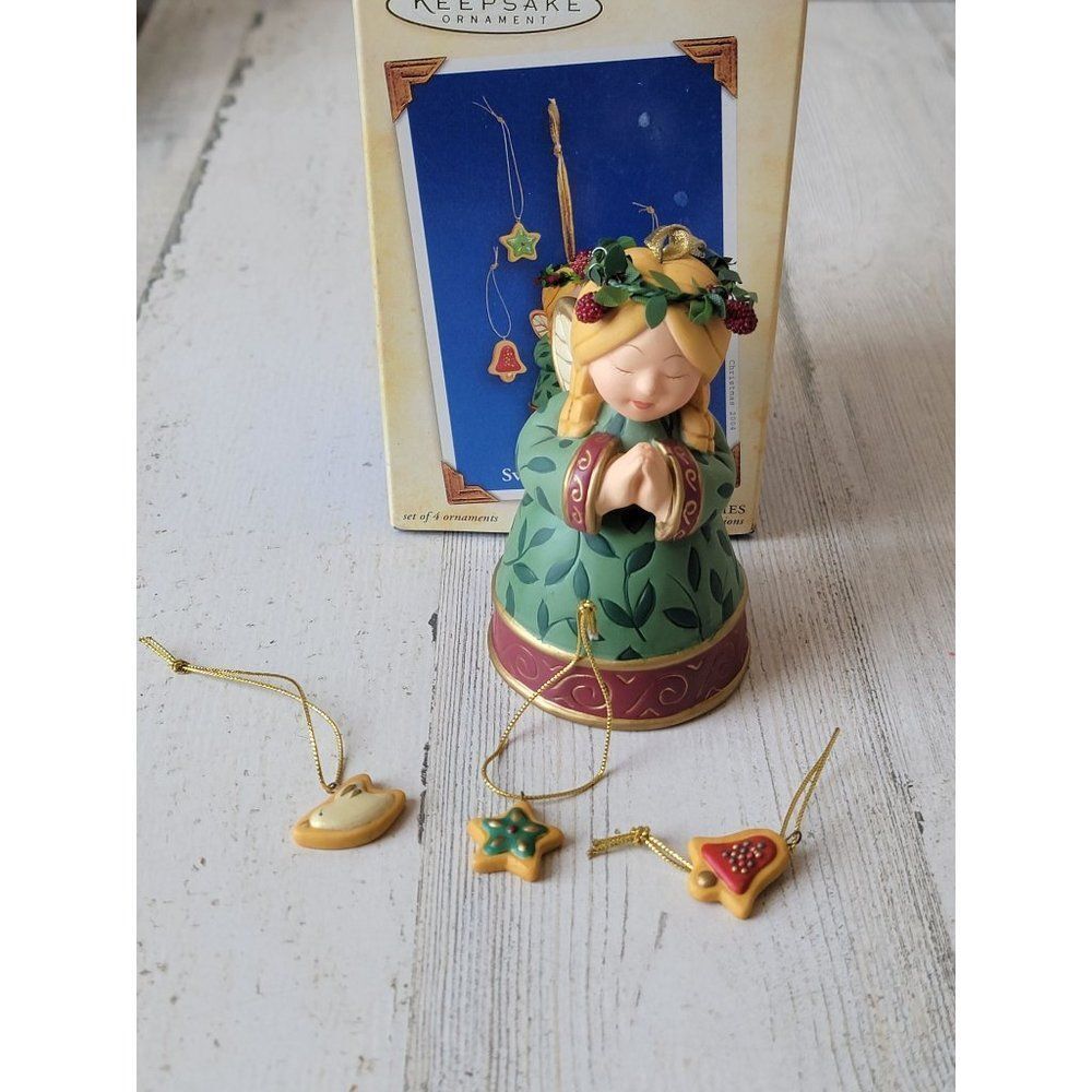 Hallmark Sweet tooth treats 2004 ornament Xmas Angel cookie